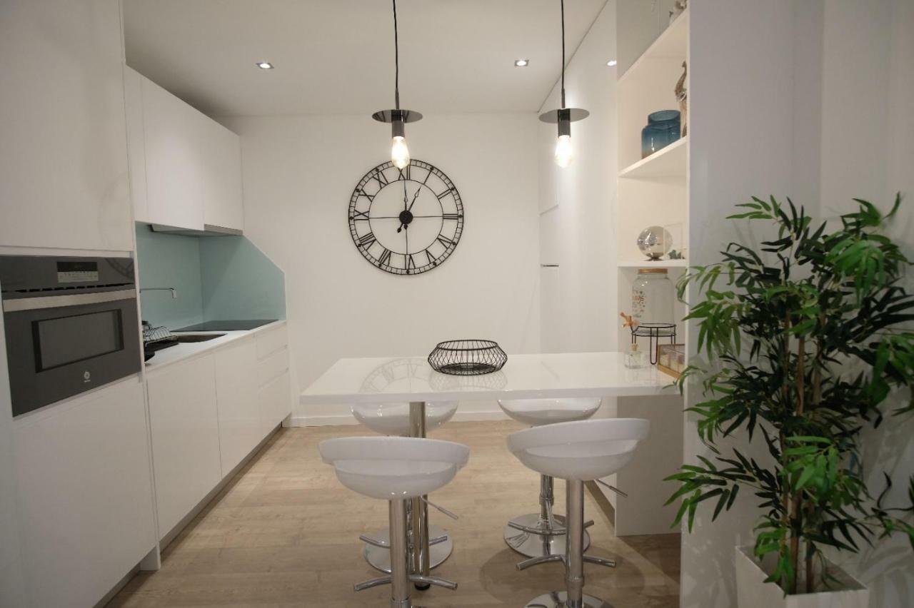 Aveiro 5 Estrelas Palace Apartment Екстериор снимка
